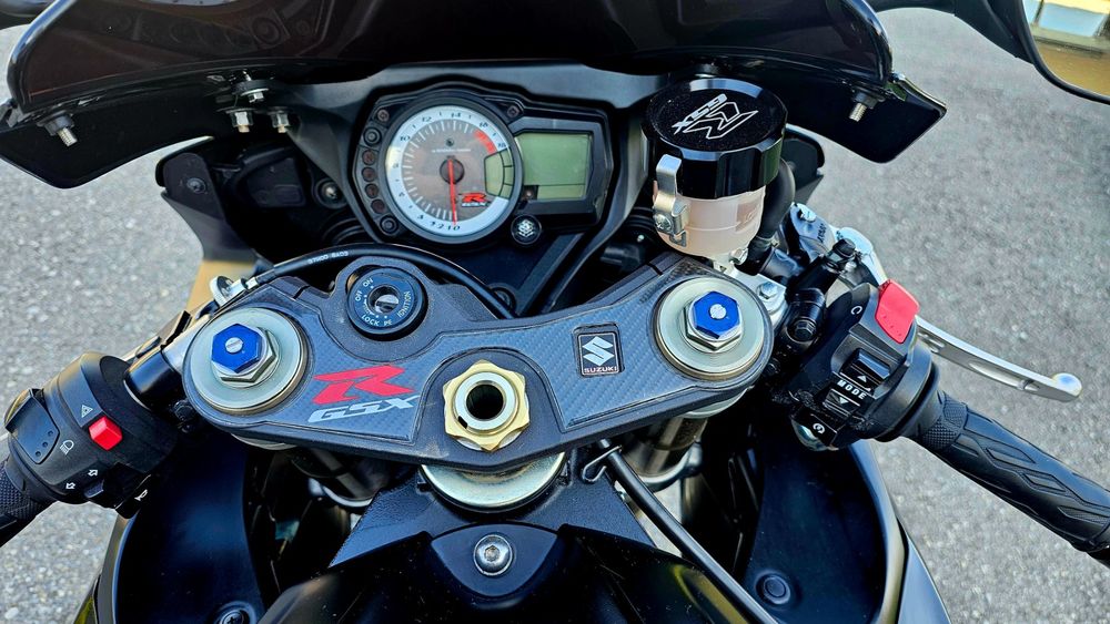Suzuki Strada: SUZUKI GSX-R 600 K8 – Usato da Ecoteaux venduto da Kevin_J 5