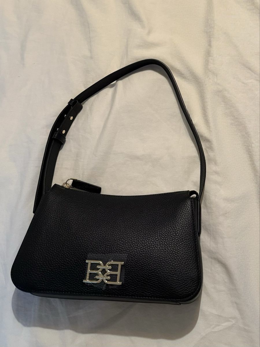 Bally Borse da donna: Bally small grained b-chain shoulder bag – Usato da Luzern venduto da rec_8srh
