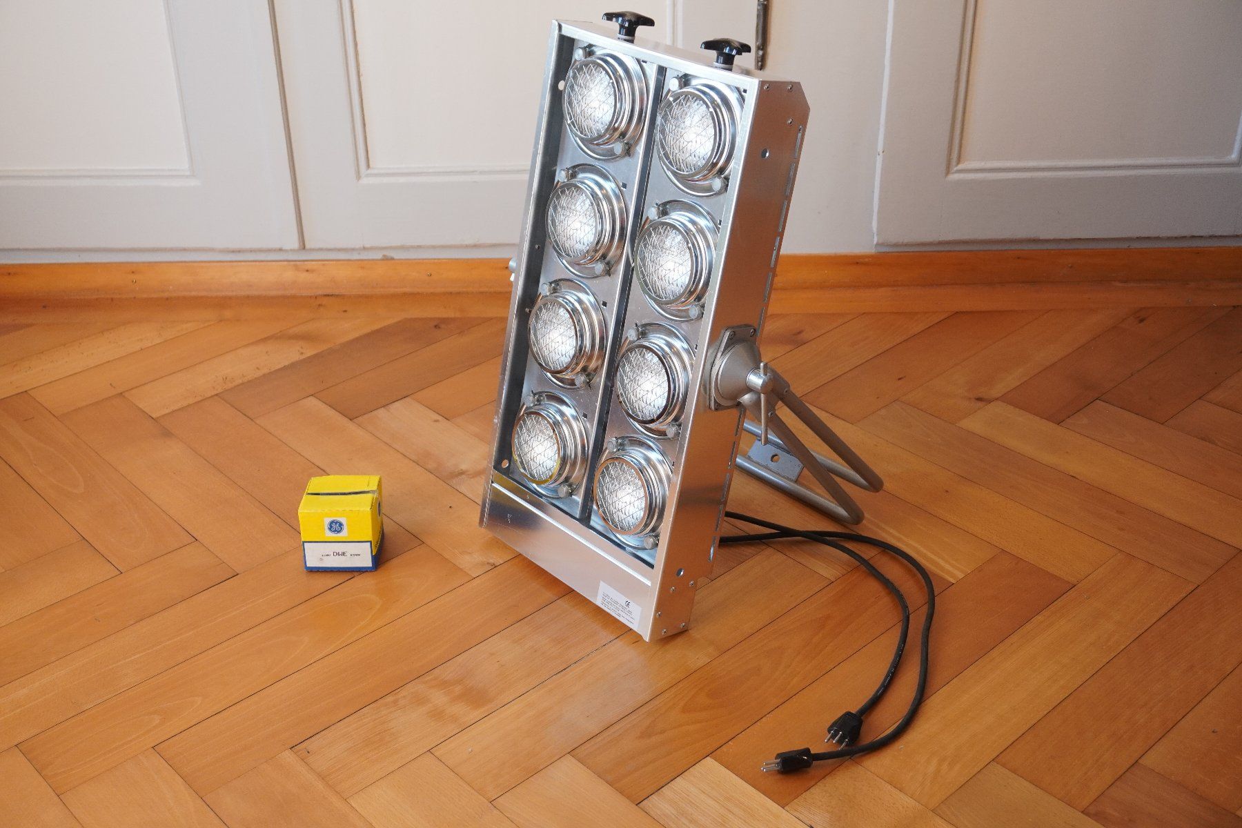 Lampade: Audience Blinder Silber 5200W wenig gebraucht! – Usato da Thunstetten venduto da blob87 1
