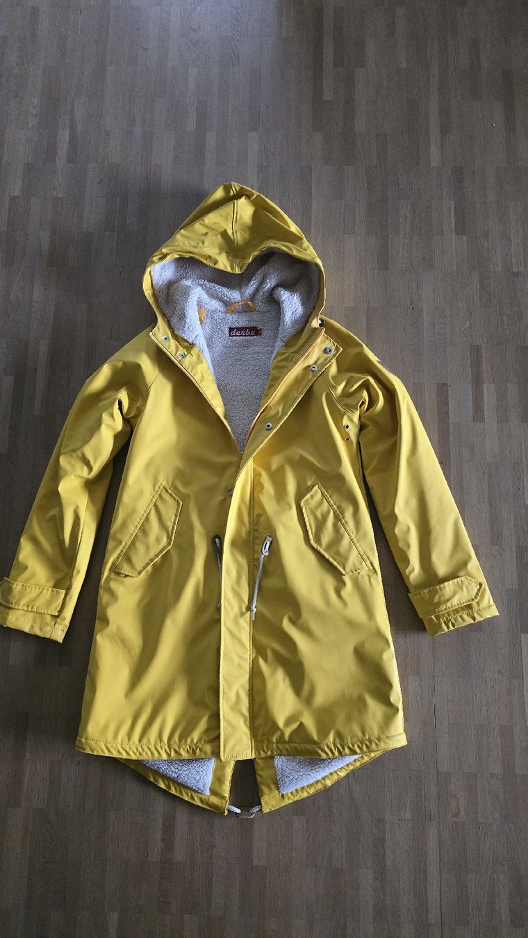Giacche: Derbe Damenparka, mit Teddyfutter , wasserabweisend, gelb – Usato da Triesen venduto da Vanlie