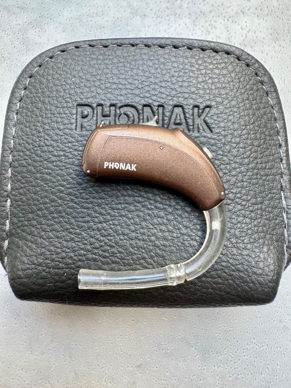 Phonak Attrezzature mediche: Phonak Bolero V50 P Hörgerät – Usato da Hermetschwil-Staffeln venduto da Mobile2013