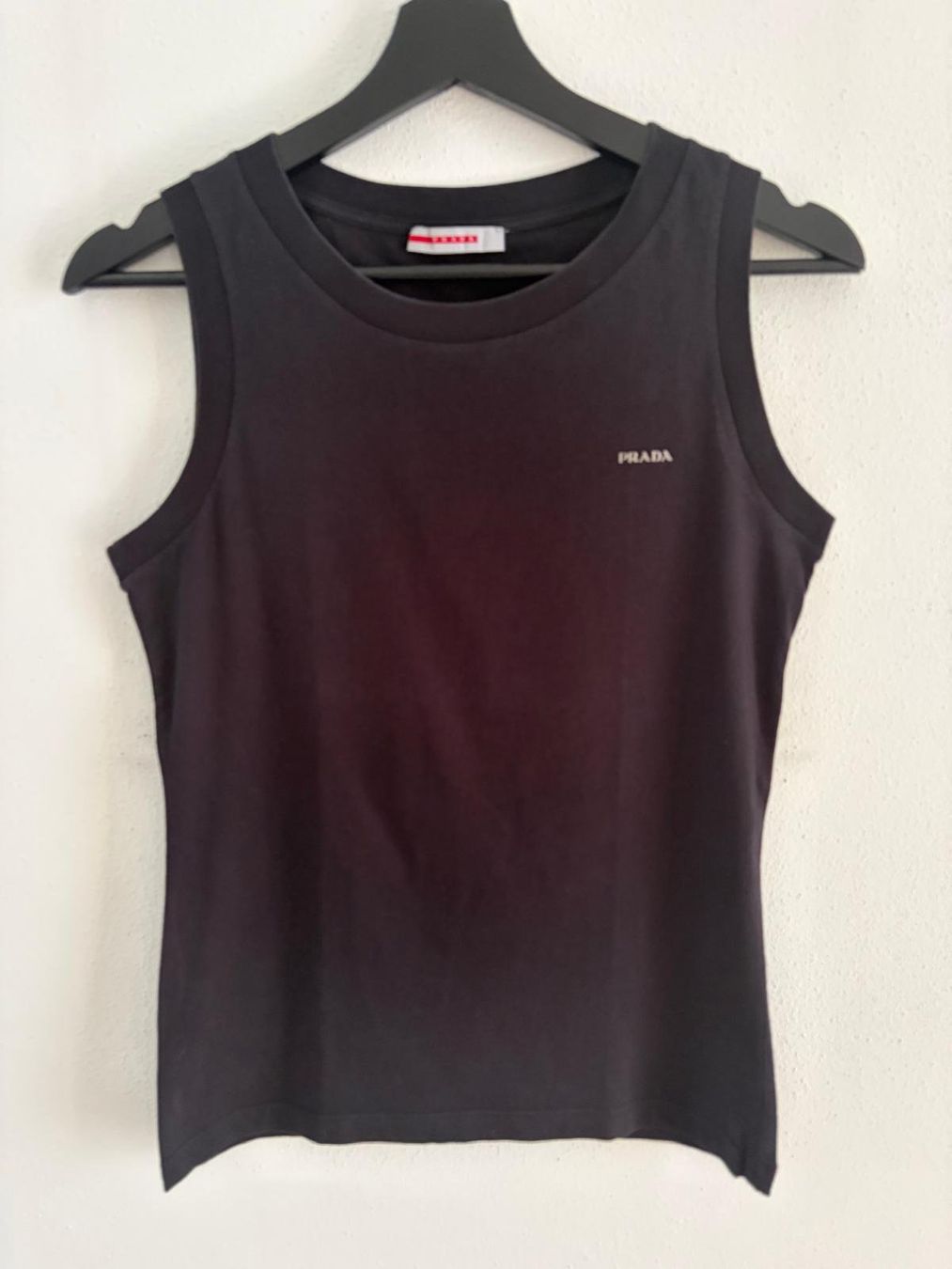 Prada T-shirts: PRADA – D'occasion à Arzo par Mima70 3