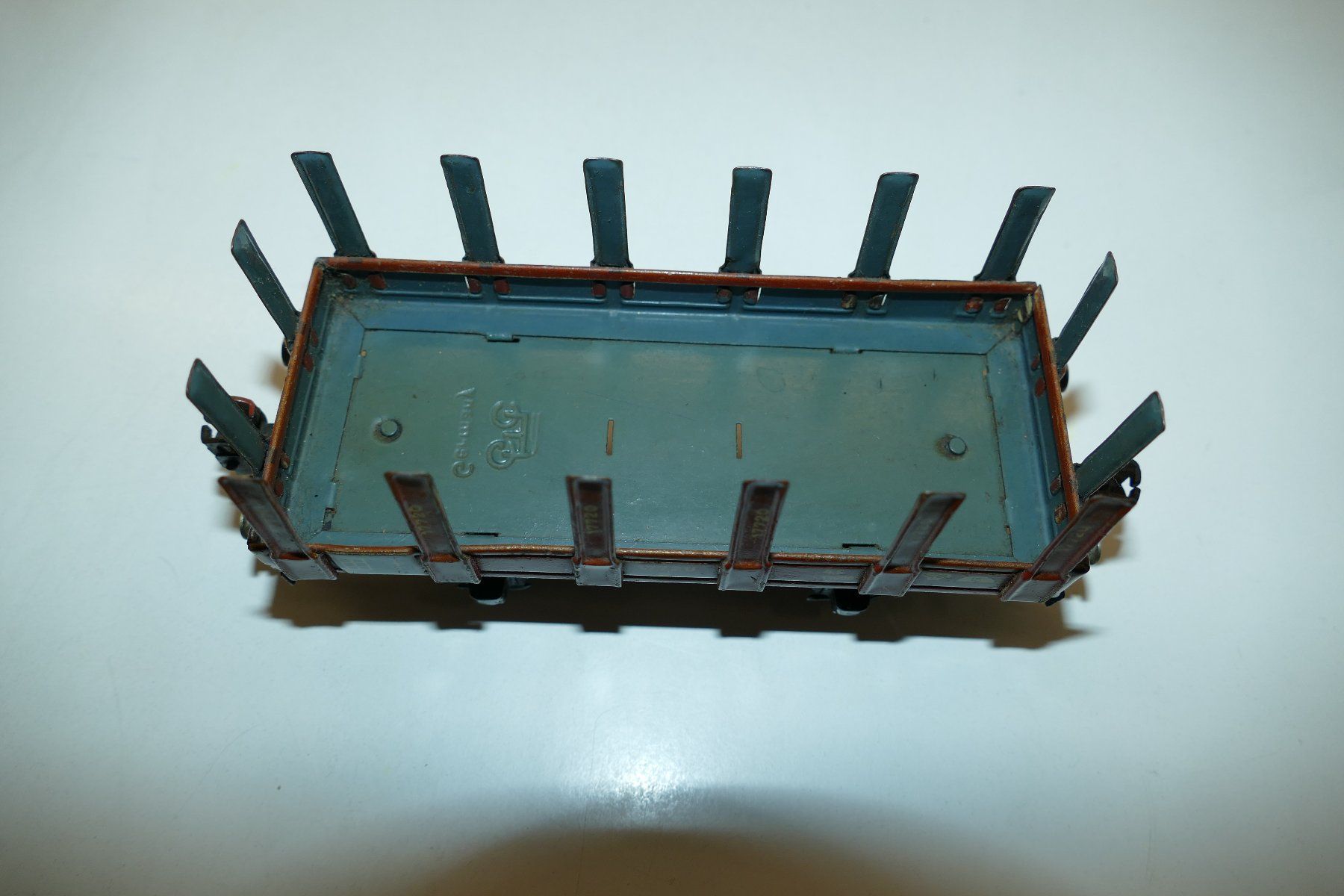 Märklin Modelleisenbahnen: Märklin 0: Rungenwagen – Gebraucht aus Niederhasli von rail-duerst 4