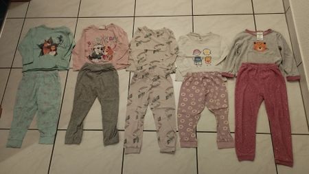 5x Pyjama Mädchen Gr. 98/104 zweiteilig