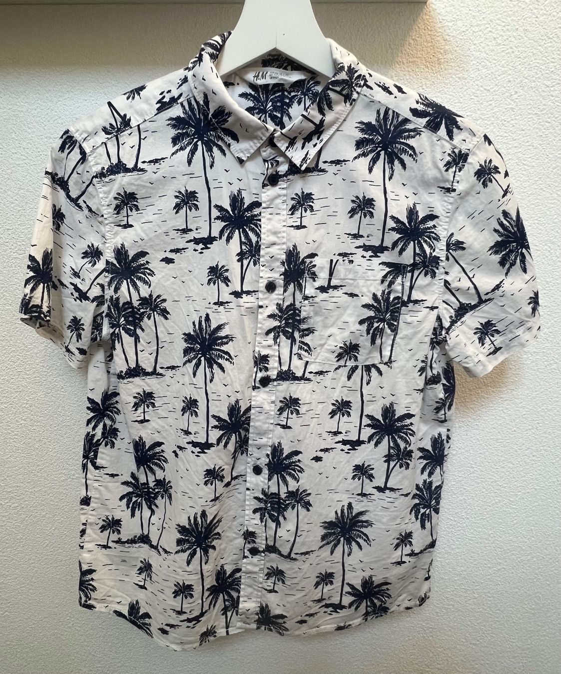 H&M Camicie, T-shirt & Polo: Schönes Sommerhemd 152 von H&M – Usato da Lengnau BE venduto da Rubin27