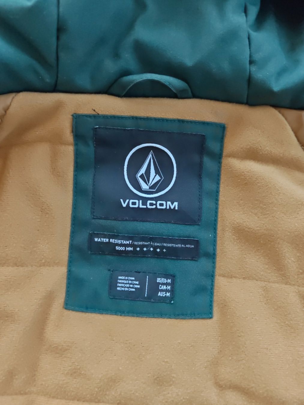 Volcom Giacche: Volcom Snowboard Winterjacke - Grösse M – Usato da Zürich venduto da Matthieu60 3