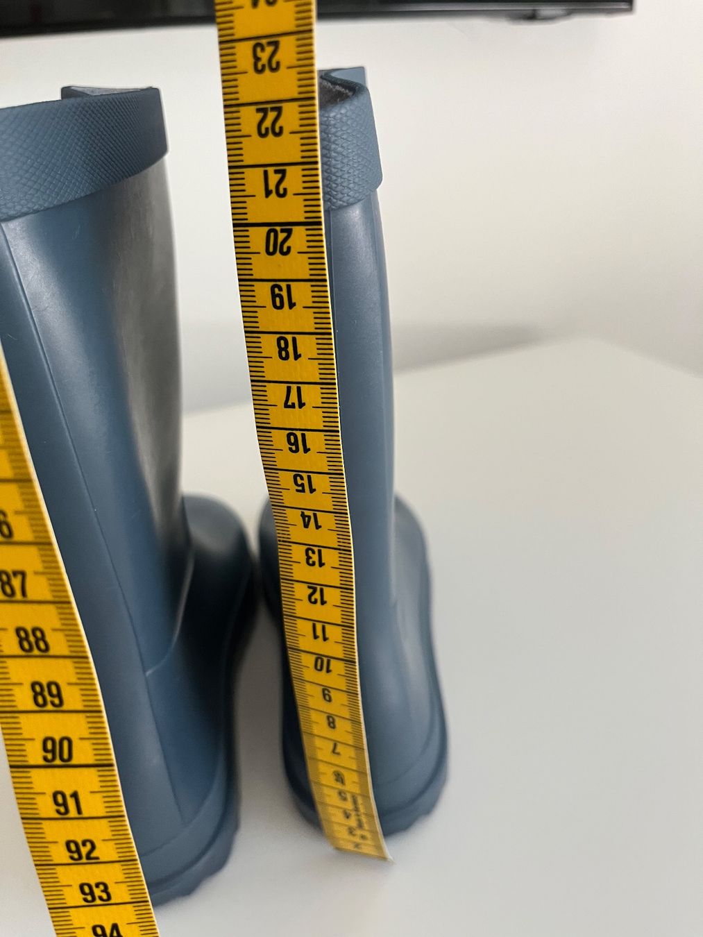 Next Scarpe per ragazzi: Next Gummi Stiefel Gr.30.5 – Nuovo e nell'imballaggio originale da Meilen venduto da Exclusive00 2