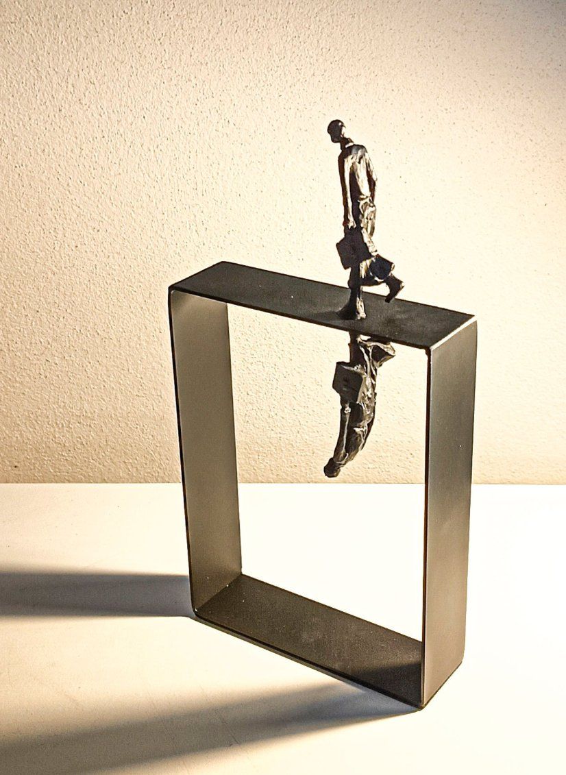 Sculture & Statue: Moderne Eisen- Skulptur "Reflexion in Suspension" – Nuovo (secondo la descrizione) da Hornussen venduto da tha_l6qp 1