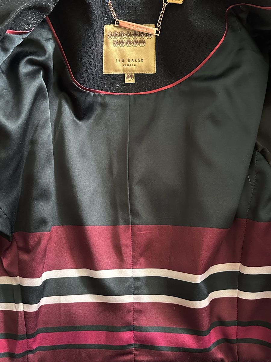 Ted Baker Giacche: TED BAKER Blazer TB4 NP 499 – Usato da Richterswil venduto da chikolina01 5