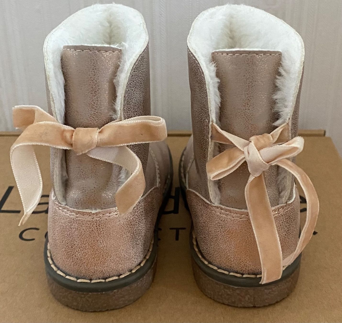 La Redoute Scarpe per ragazzi: Bottes fourrée – Nuovo e nell'imballaggio originale da Perly venduto da Flemprod01 2
