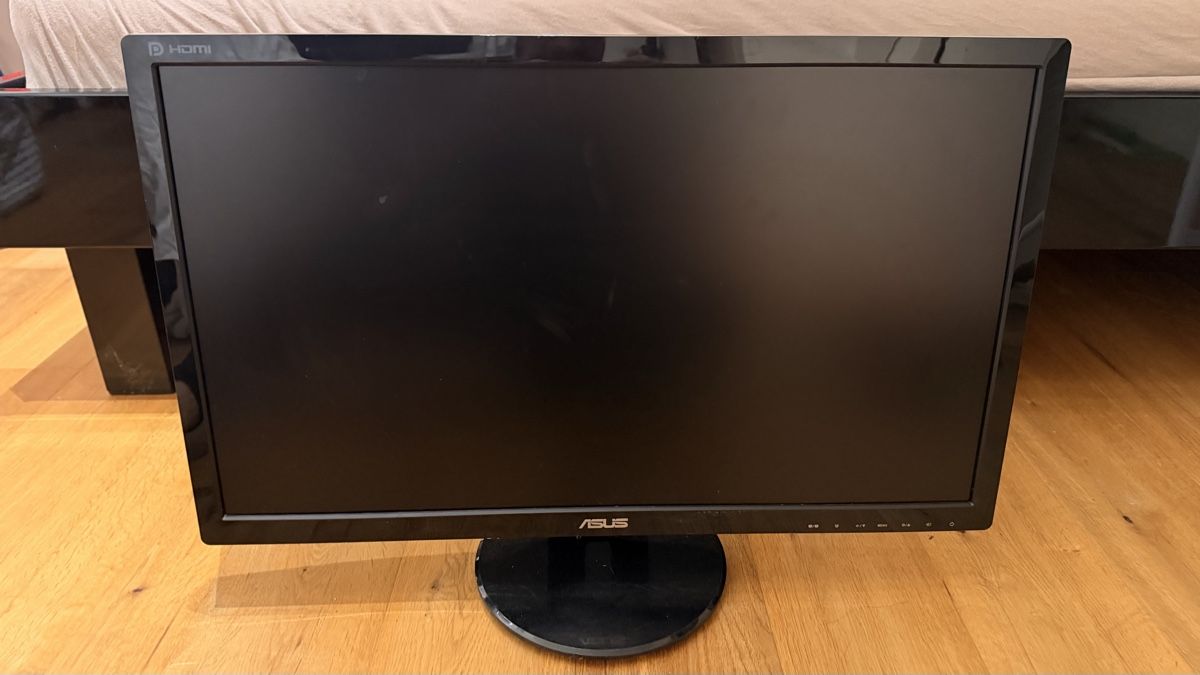 Monitor: 2Stk. Asus Monitore – Usato da Weesen venduto da joehlk95 1