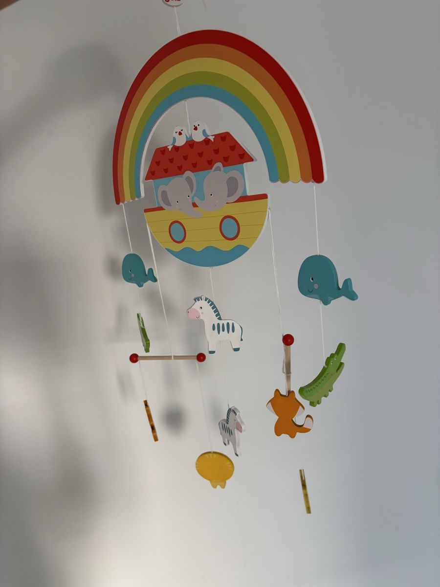 Giocattoli: Goki Noah's Ark Mobile - Rainbow Animals - Perfect for Nurse – Nuovo (secondo la descrizione) da Männedorf venduto da aztamindenet 1