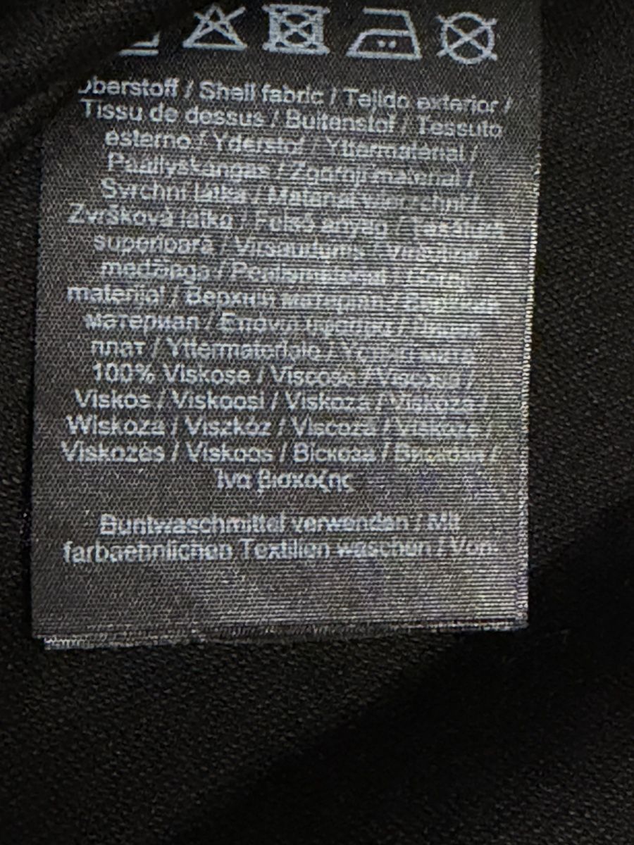 S.Oliver Top: s.Oliver Top schwarz – Usato da Münchenbuchsee venduto da dumle 2