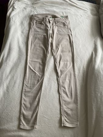 United Colors of Benetton Jeans beige Grösse 25 neuwertig
