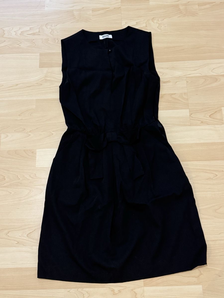 Moschino Vestiti: Moschino cheap&chic robe noire – Usato da Villeret venduto da bys_k95b 1