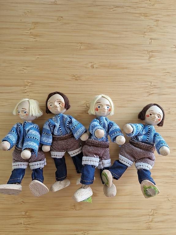 Bambole: Pilgram Biegepuppen – Usato da Luzern venduto da mar_fb9n