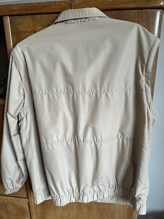 Giacche: Jacke/Gilet reversible – Usato da Bern venduto da aiz_2xxb 3