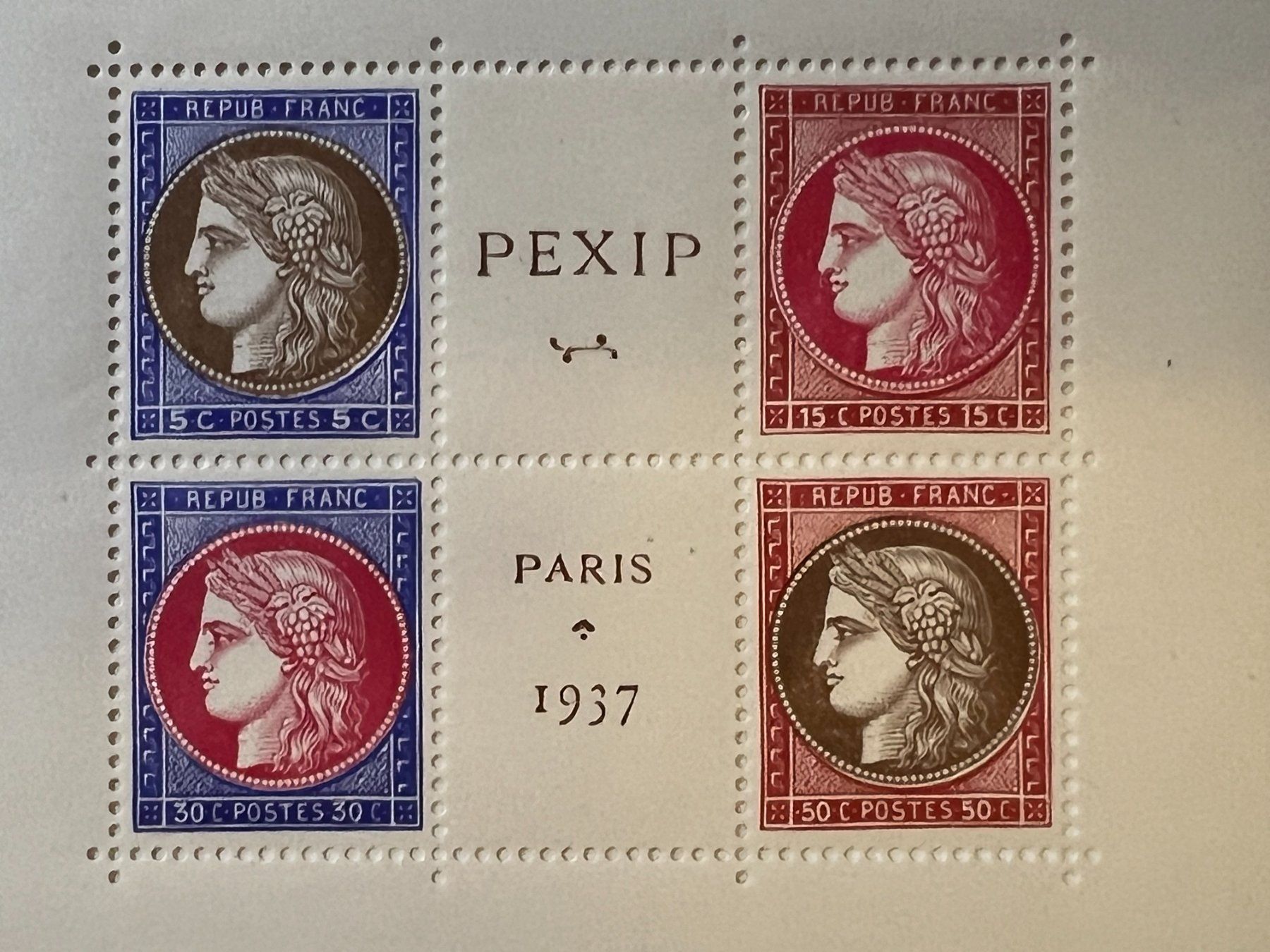 Tutti i francobolli: () Bloc Pexip 1937** – Nuovo e nell'imballaggio originale da Lausanne venduto da ffhoud 3