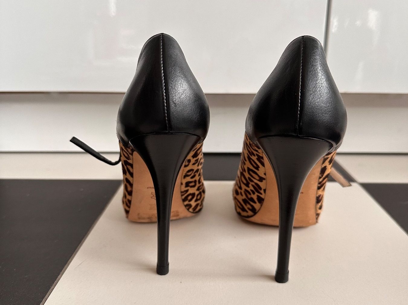 Escada Scarpe da donna: Escada Pumps Grösse 39 – Usato da Tannay venduto da naxos66 2