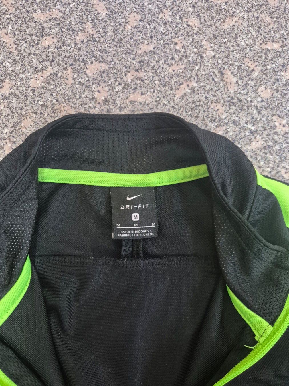 Nike Jacken: Trainerjacke Nike Dri-Fit – Gebraucht aus Domat/Ems von palfier14 1