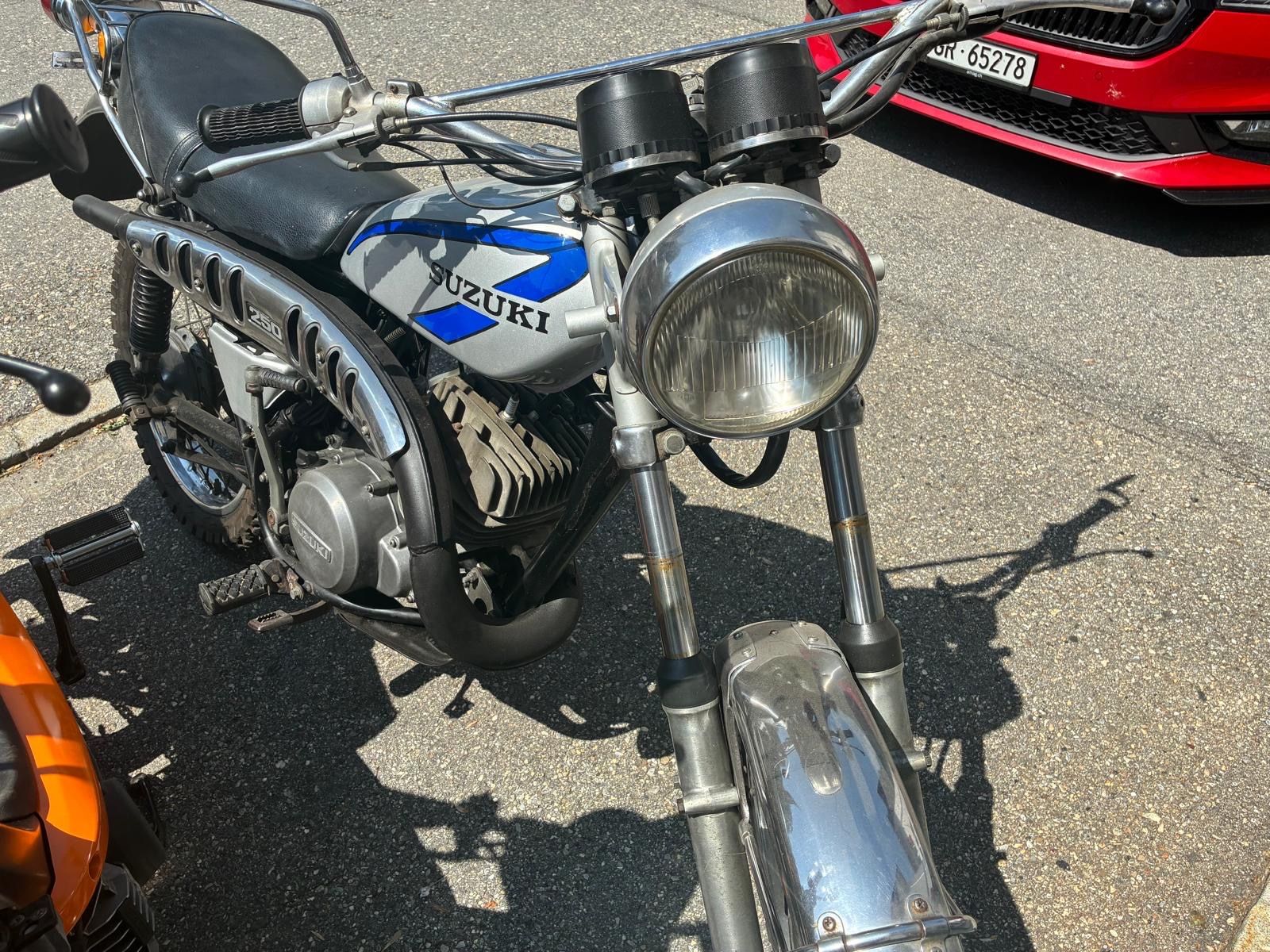 Suzuki Enduro: Suzuki TS 250 – Usato da Tamins venduto da Zelli8 3