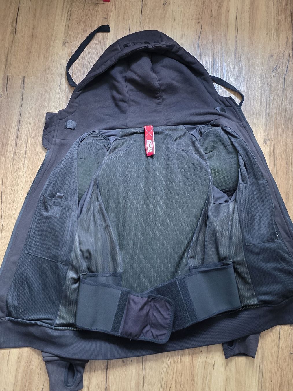 IXS Jacken: IXS Motorradjacke Grösse L – Gebraucht aus Oberbüren von UC1987