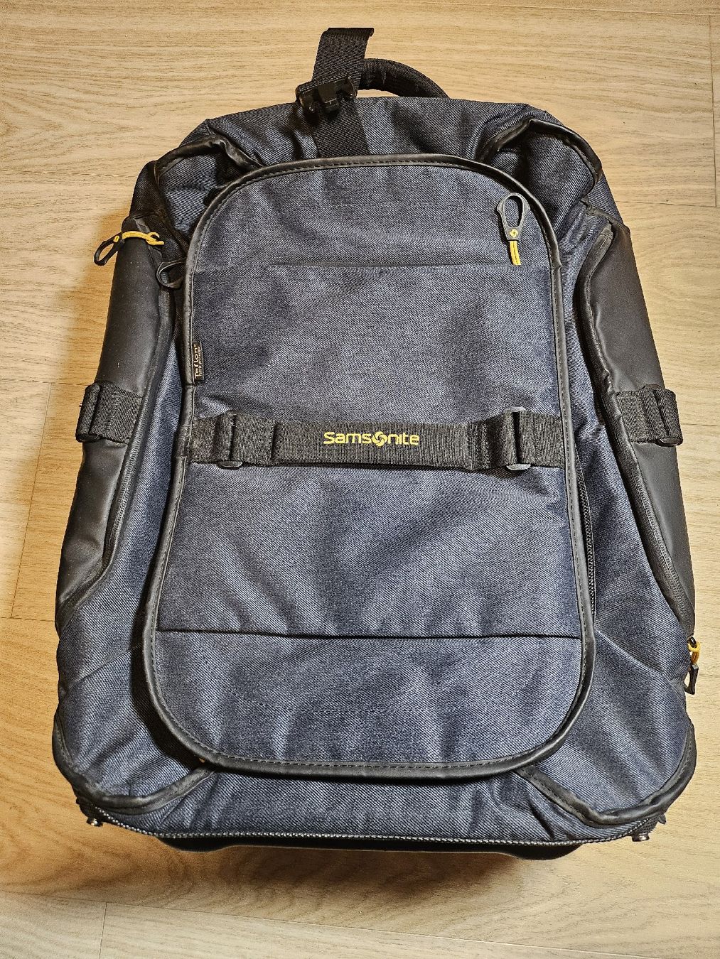 Samsonite Borse: Sac de voyage Samsonite avec roulettes – Usato da La Joux FR venduto da car_ck96