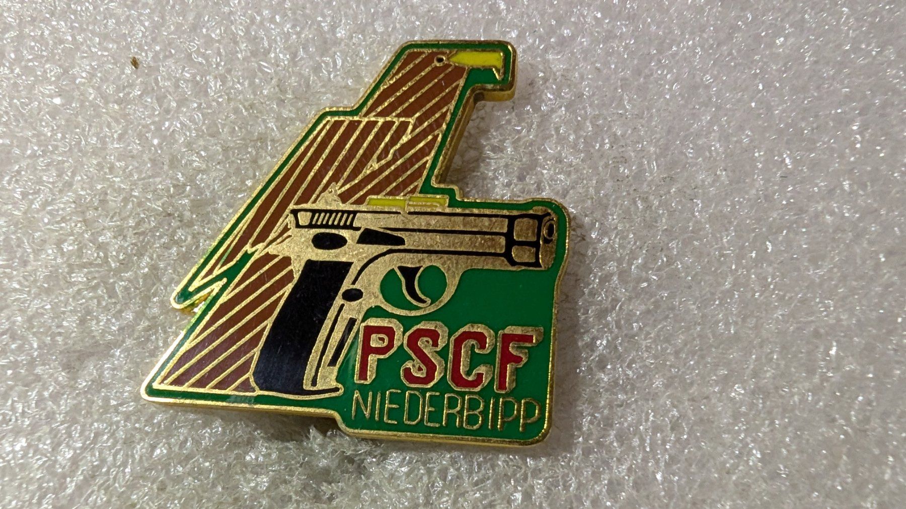 Plaketten & Abzeichen: Ansteckpin 166: PSCF Niederbipp – Gebraucht aus Oppligen von Pin-Fall-Shop