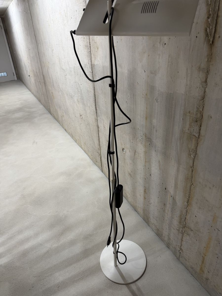 Lampade: Designer Stehlampe verstellbar – Difettoso da Zürich venduto da sne.swiss 1