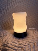 „LIZ” Curve – LED Tischlampe | individuell konfigurierbar