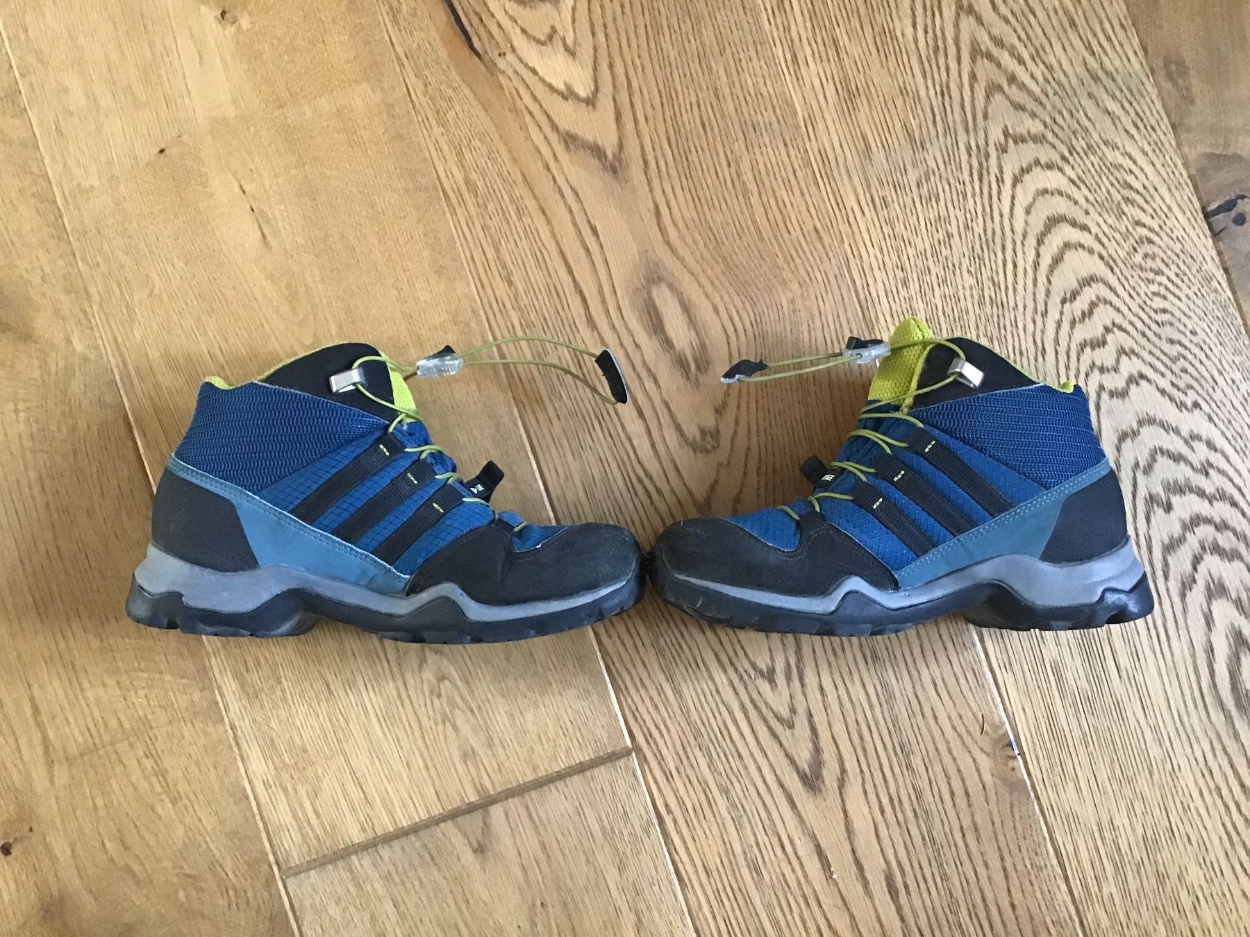 Adidas Scarpe per ragazzi: Adidas Terrex Wanderschuhe Gore-Tex – Usato da Rotkreuz venduto da GerberaSpider08 3
