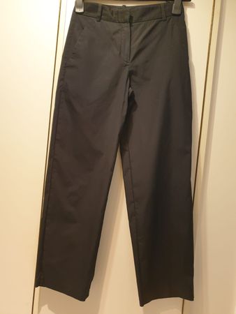 Pantalon léger noir, XS/34, très bon etat, viscose 48%