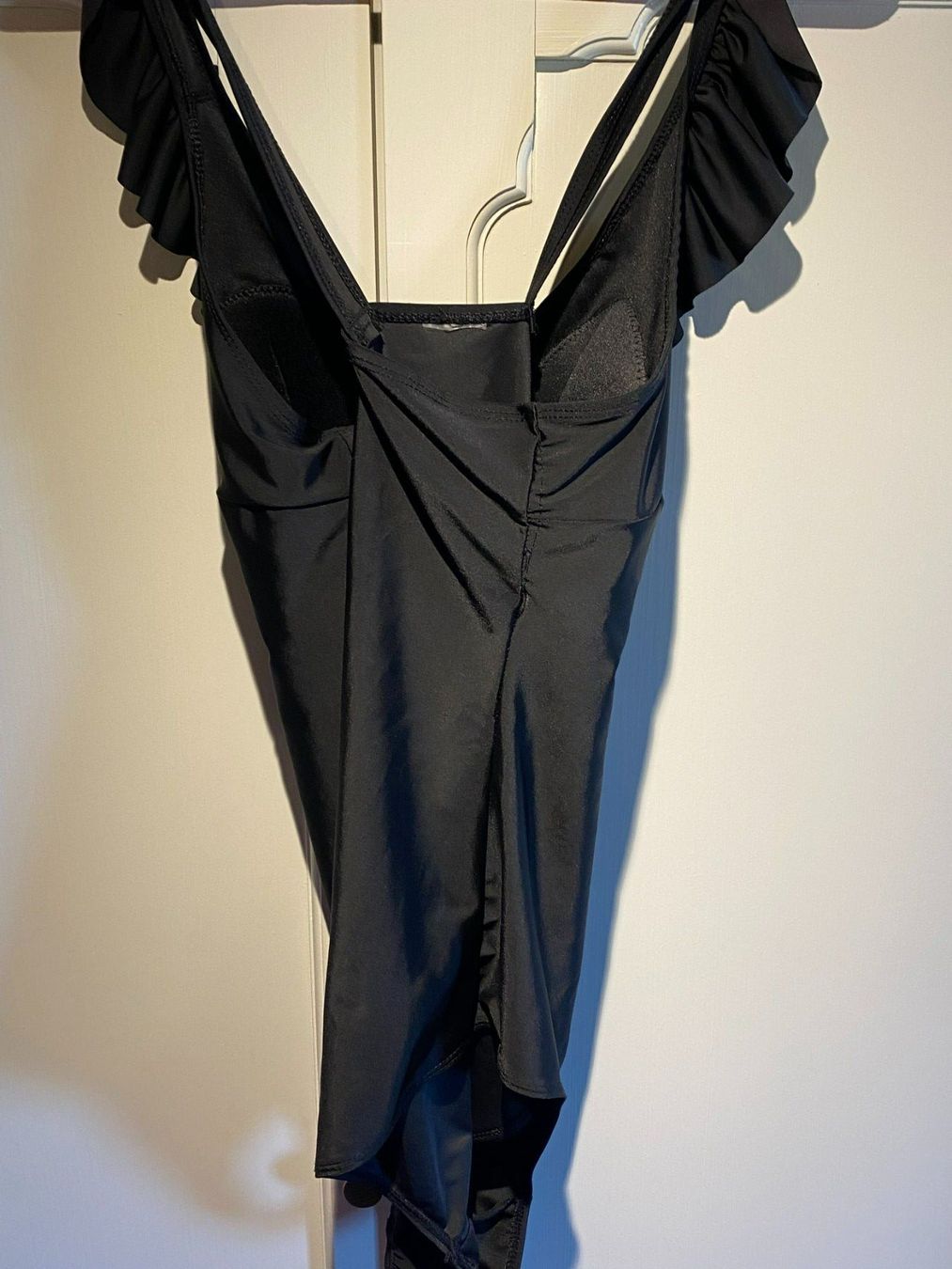 Costumi da bagno & Bikini: BADEKLEID DAMEN,SCHWARZ – Usato da Meienried venduto da ManuelaBoutique 6