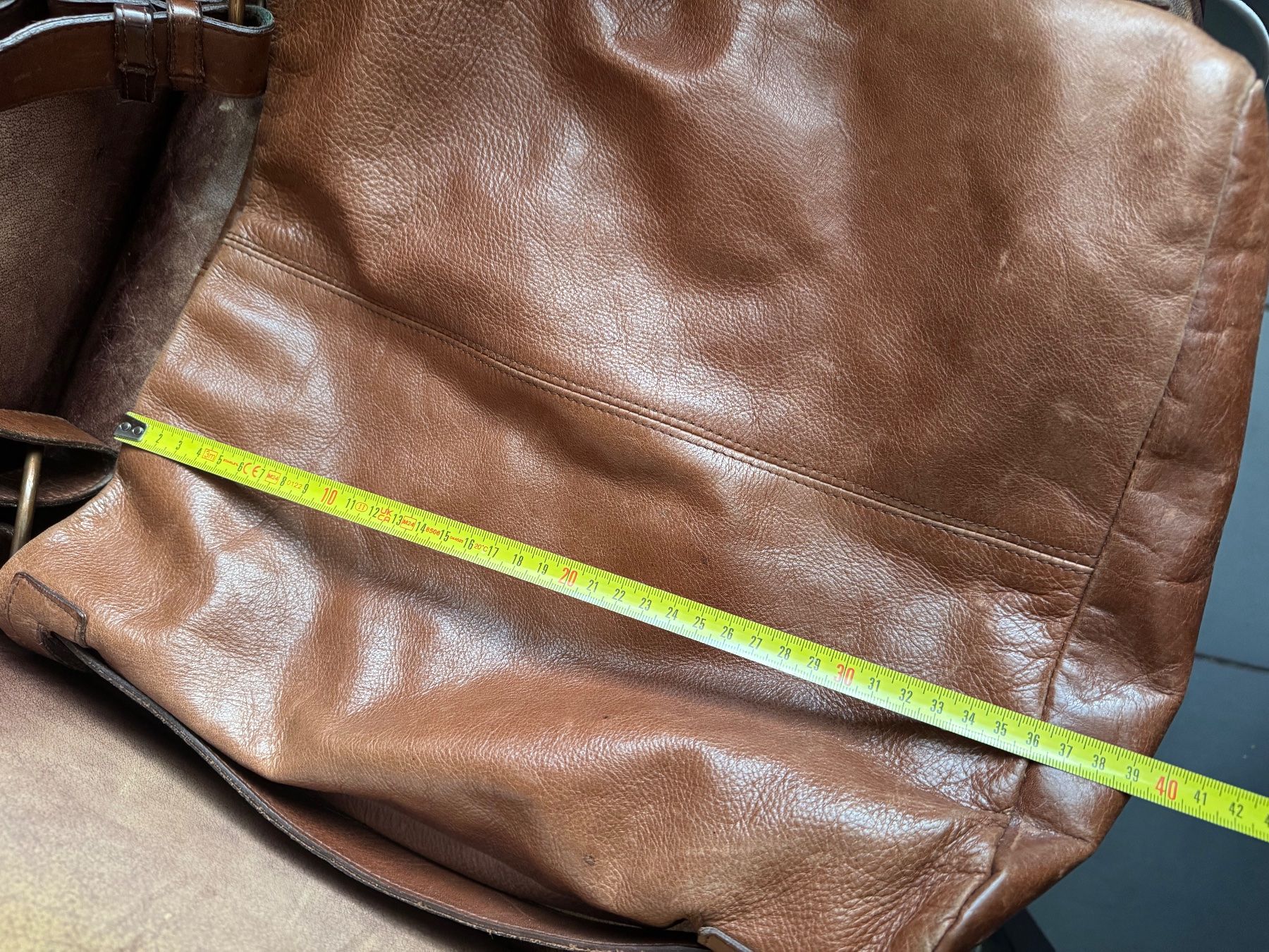 Sacs femmes: Ledertasche – D'occasion à Obfelden par cesarina10 5