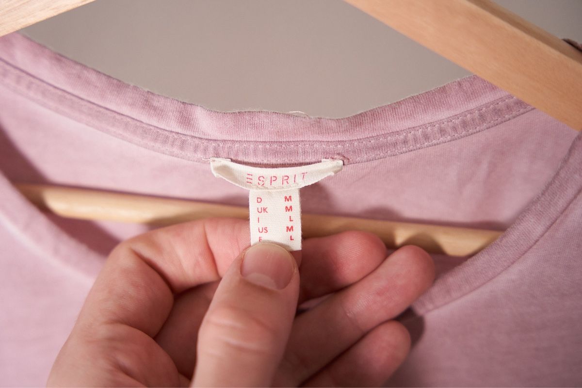 Esprit T-shirt: Esprit Top mit Spitze Gr. M im Sommer-Look – Nuovo (secondo la descrizione) da Olten venduto da Sebbwen 1