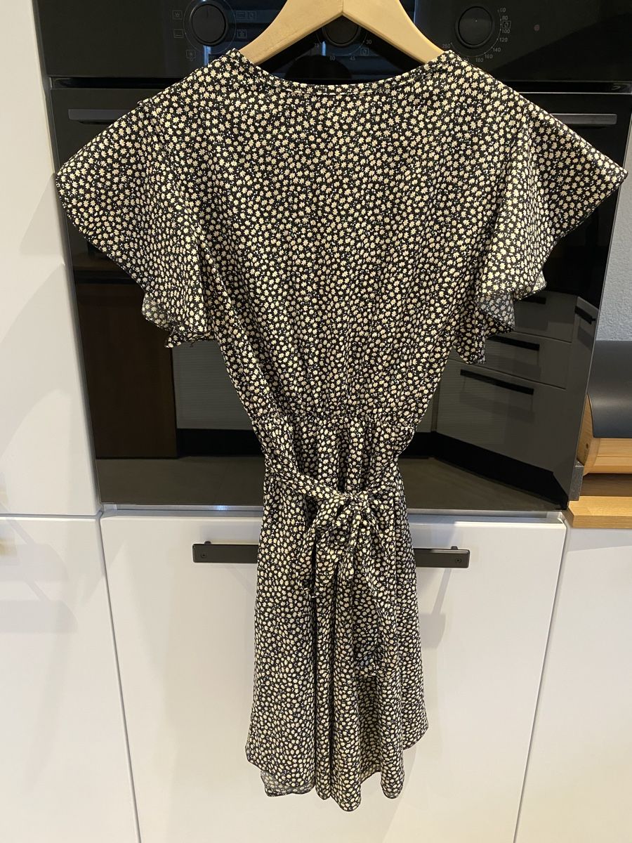 Vestiti: Robe d'été imprimé fleuri noir et blanc – Nuovo (secondo la descrizione) da Aigle venduto da Celina28 1