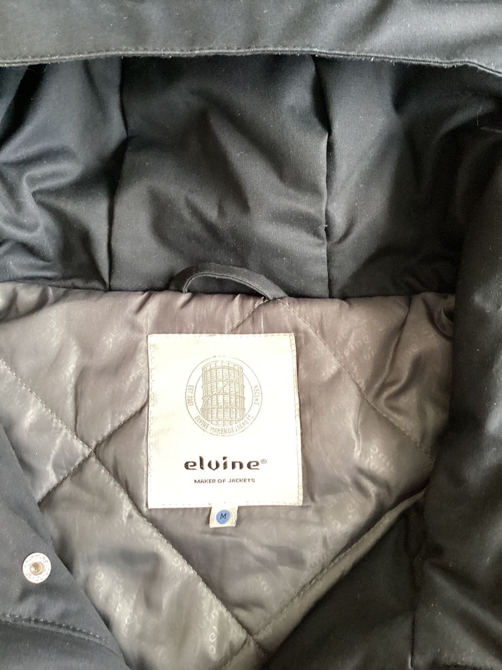 Elvine Giacche: Elvine Winterjacke. Dunkelblau. Gr. M – Usato da Wädenswil venduto da Sneakerio 1