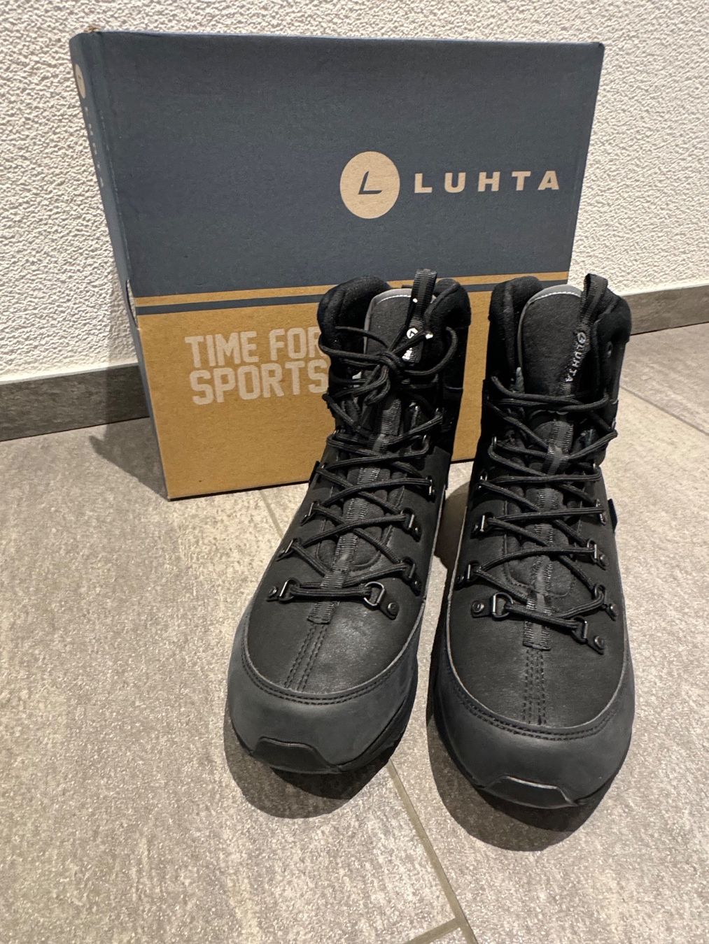 Scarpe da uomo: Winterschuhe Luhta 46 np 189.- wie Sorel – Nuovo e nell'imballaggio originale da Riniken venduto da Babeli78 4