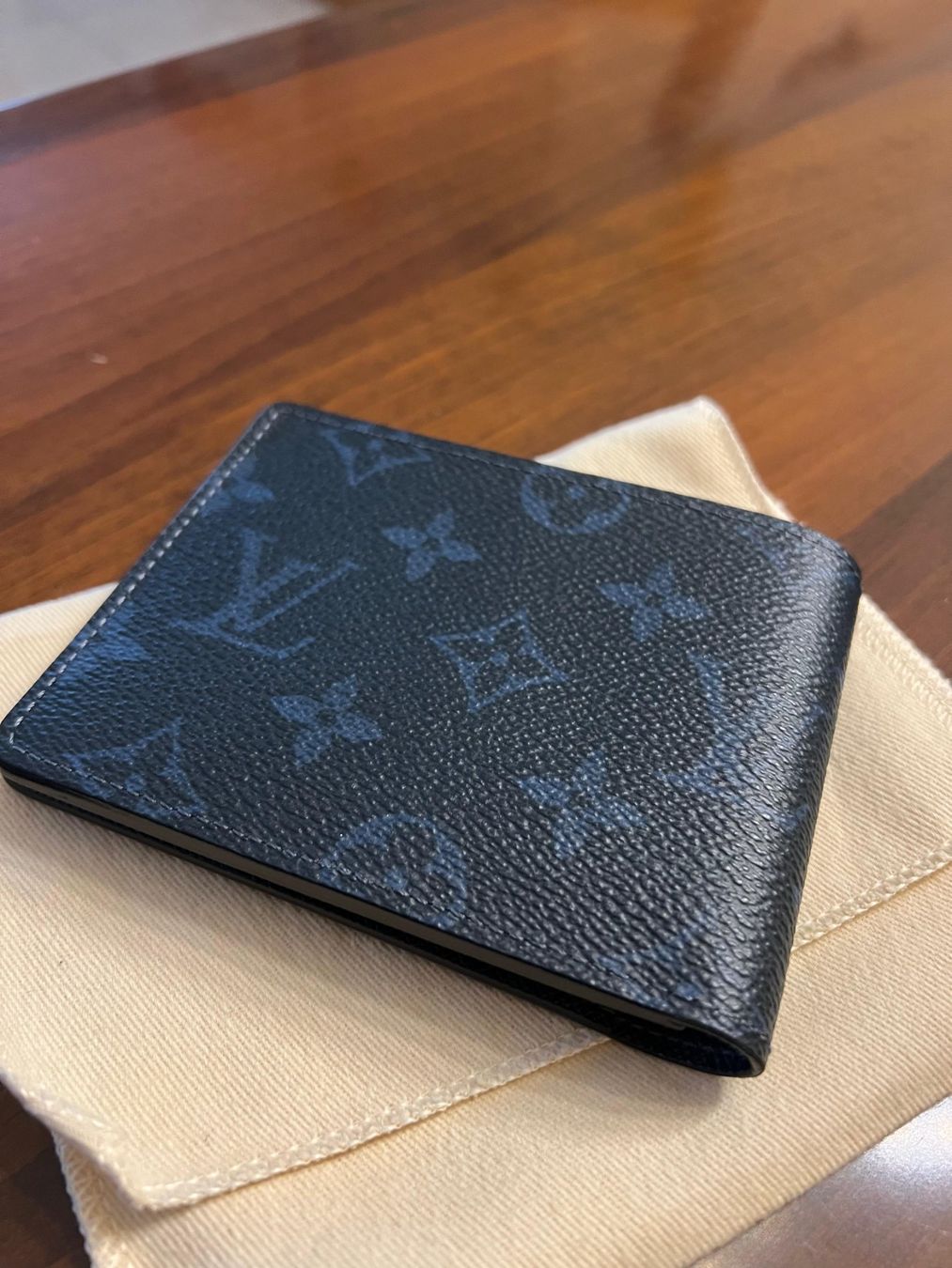 Louis Vuitton Portafogli: Louis Vuitton Slender Wallet - Monogram Edt – Usato da Oensingen venduto da TheBaggyClub 5