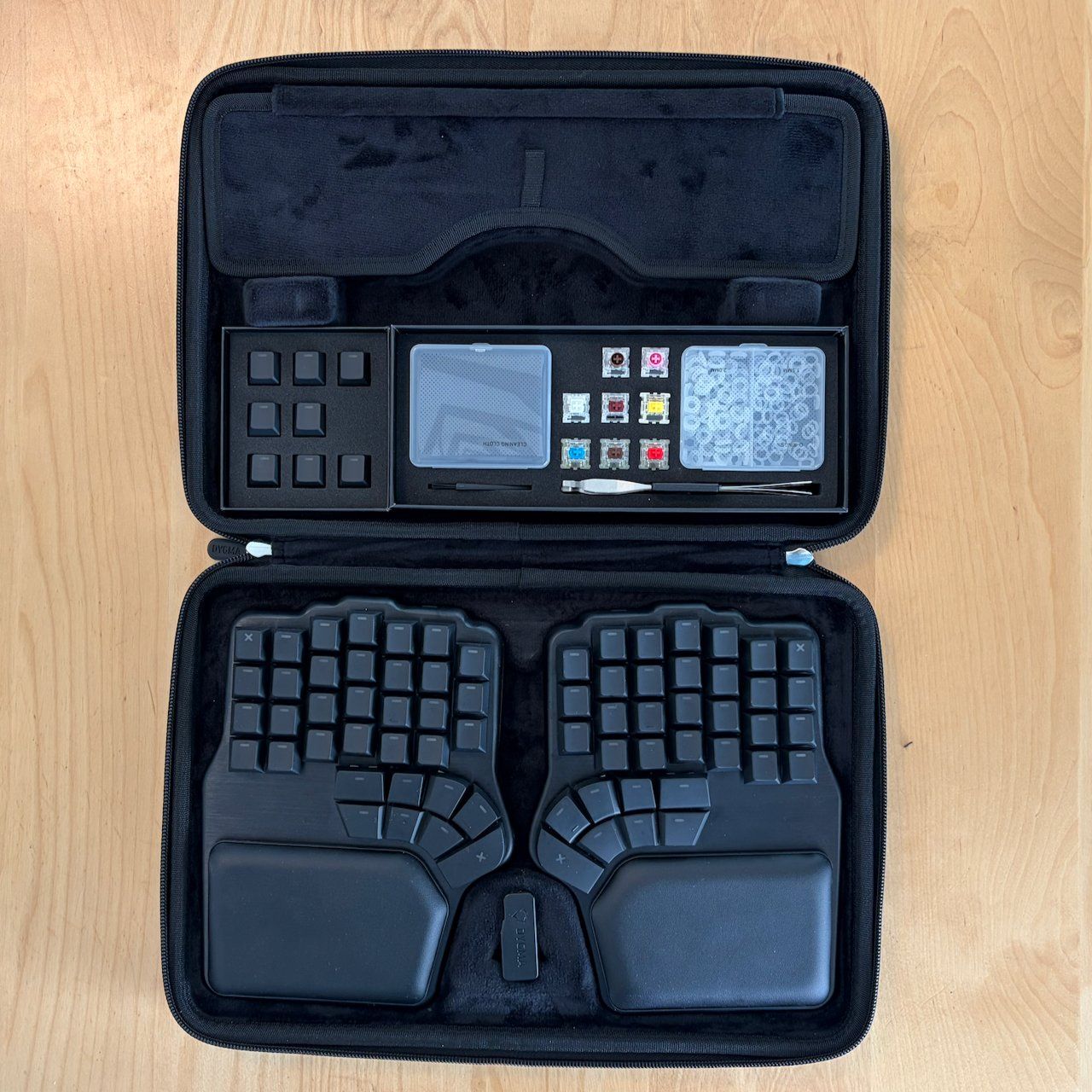 Tastiere: Dygma Defy split ergonomic keyboard, schwarz – Usato da Wildberg venduto da pixelVSbit 3