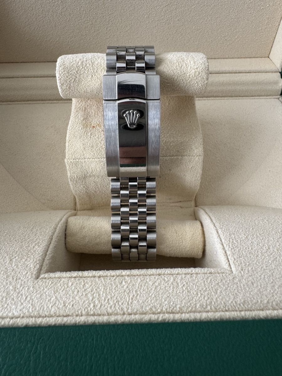 Rolex Montres: Rolex Datejust 41 – D'occasion à Wohlen AG par prettymf 1