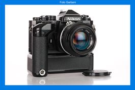 Nikon FE con obiettivo 50mm 1:1.4