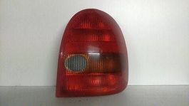 Opel Corsa B Rückleuchte > rechts.