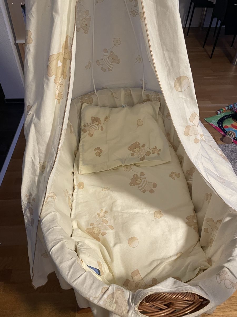 Babyzen Culle: Babykorb mit Ständer cremefarben mit Muster – Usato da Arbon venduto da Lenya4 2
