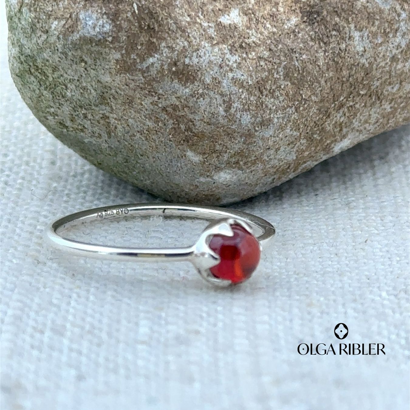 Olga Ribler Ringe: Feiner Silber Ring 925 mit Granate Grösse 58 – Neu (gemäss Beschreibung) aus Luzern von Schmuckoutlet 5