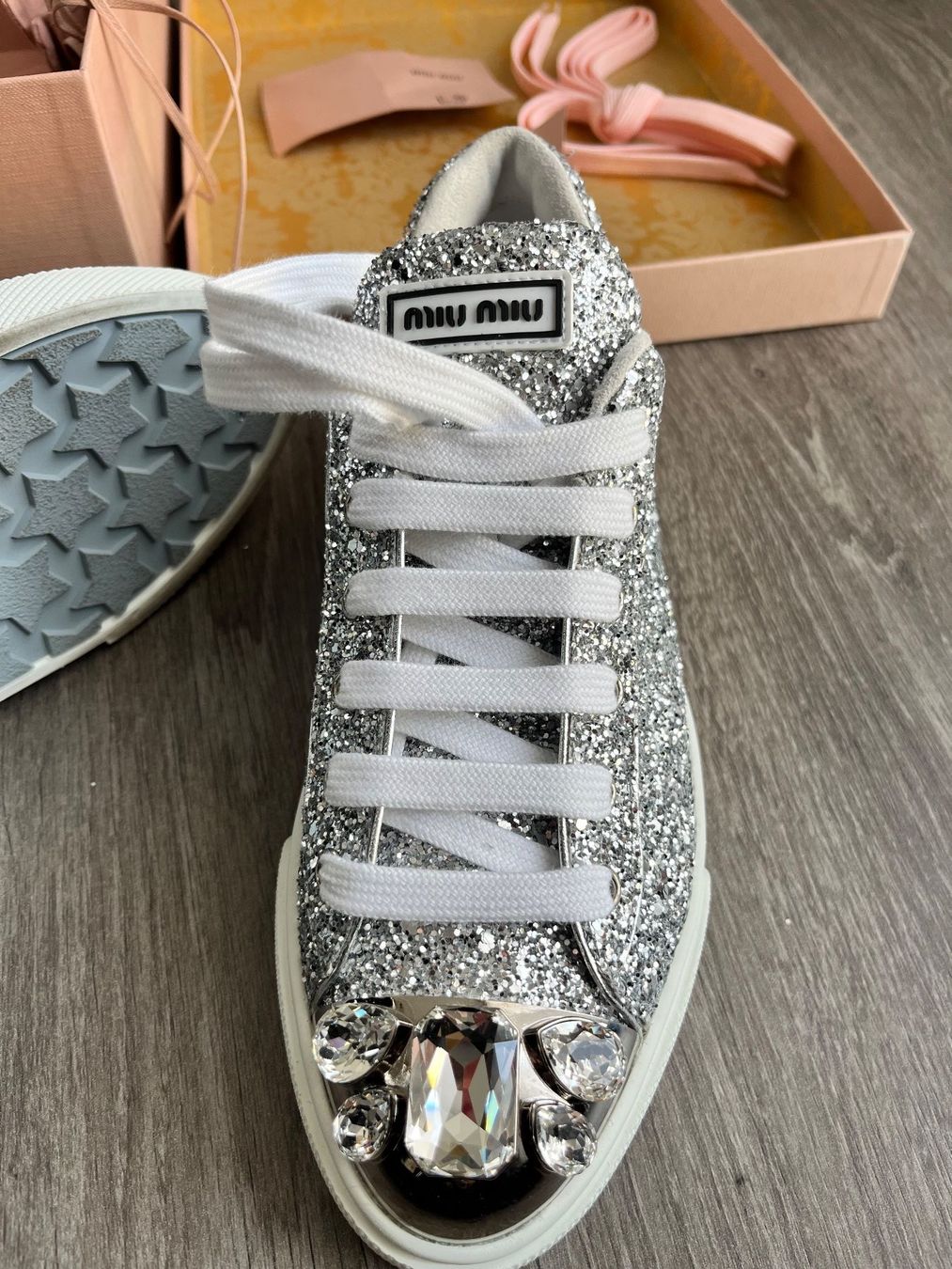 Miu Miu Damenschuhe: Miu Miu Sneaker Gr. 38 Glitzer Strass NEU – Neu und originalverpackt aus Frenkendorf von klourenco 4