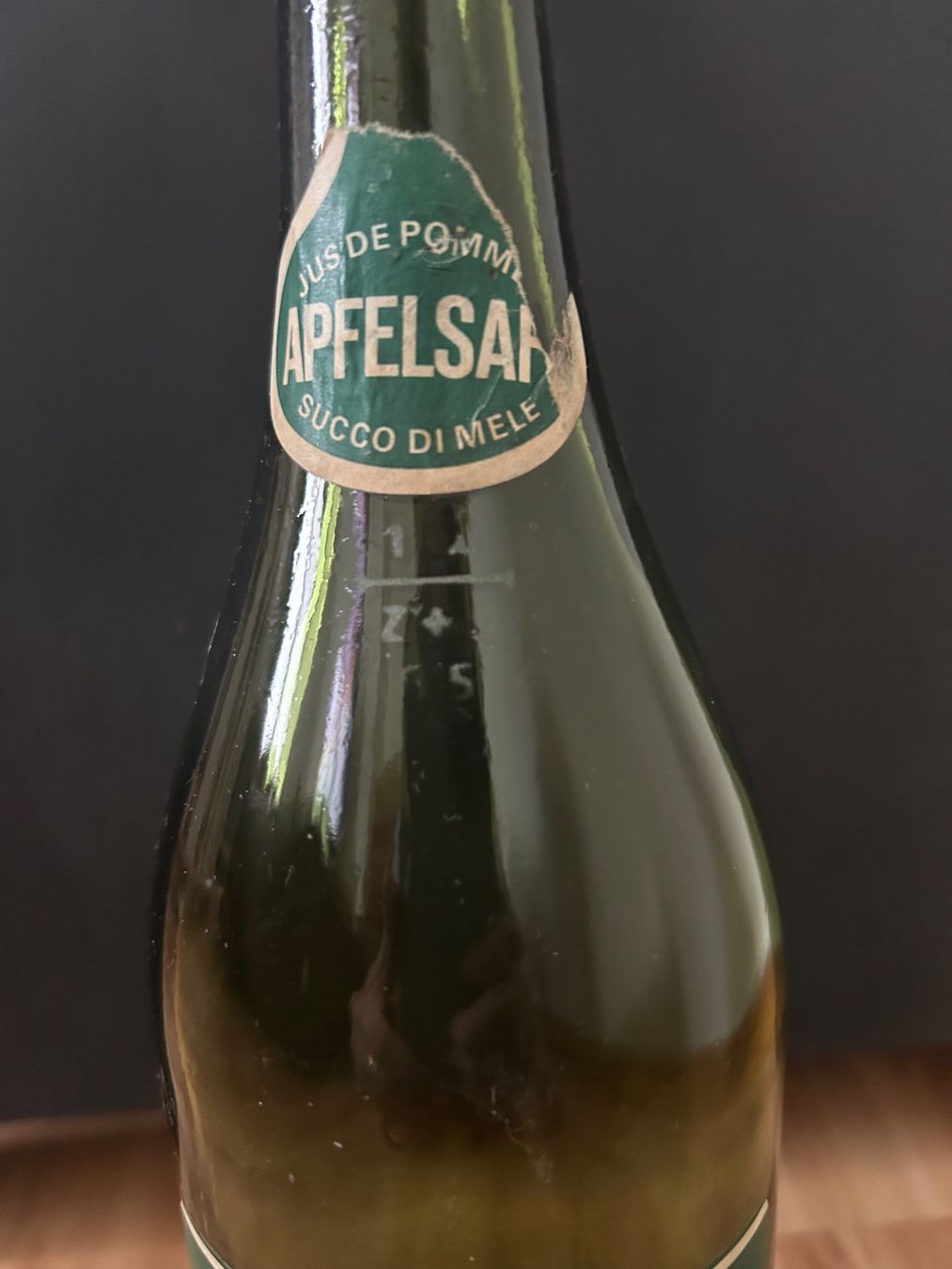Flaschen: Antike Schlör Apfelsaft Flasche 1965 – Gebraucht aus Hausen am Albis von monaaa 1