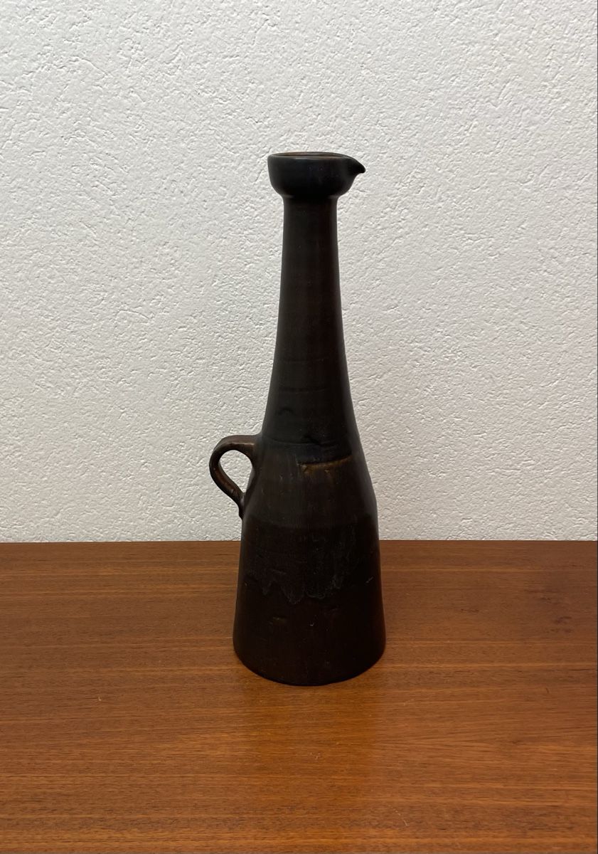 Vasi & Recipienti: Formschöne Studio Keramikvase Schwald vintage Design Vase – Usato da Zürich venduto da Vintagewiesel