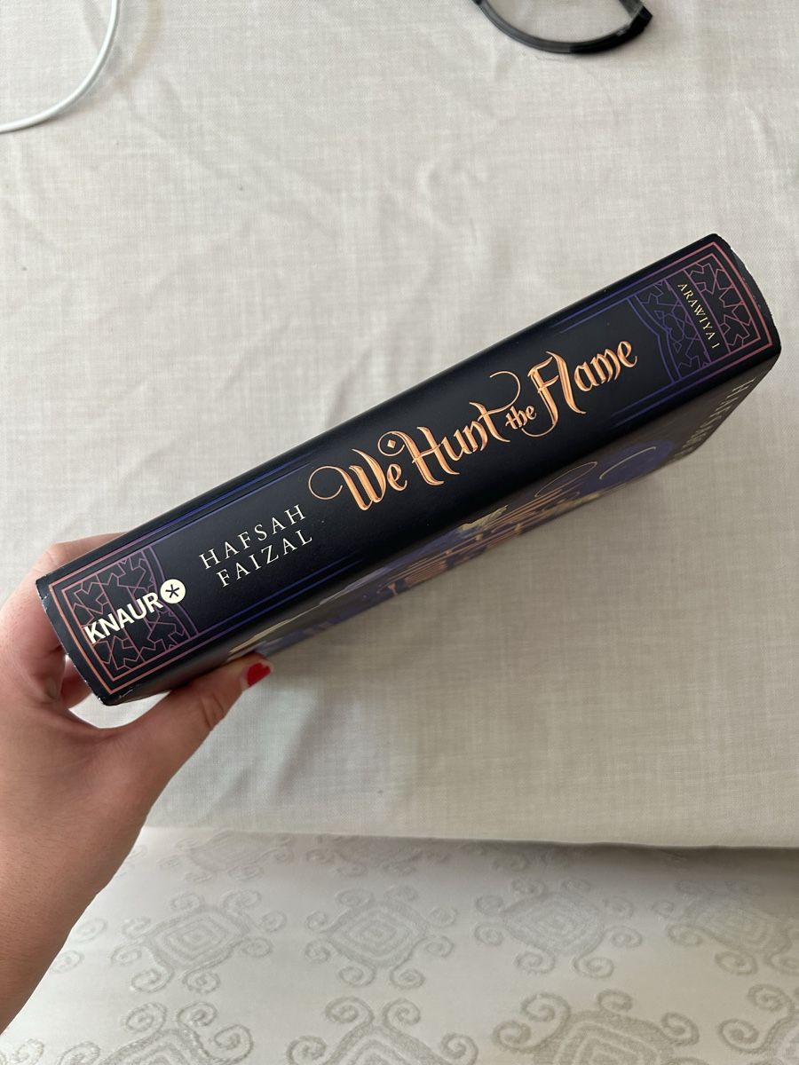 Bücher: We Hunt The Flame - Deutsch  – Gebraucht aus Dättwil AG von fio_d76l 3