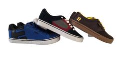 Lot 3 paires chaussures NEUVES  Etnies / ESenfant, taille 33